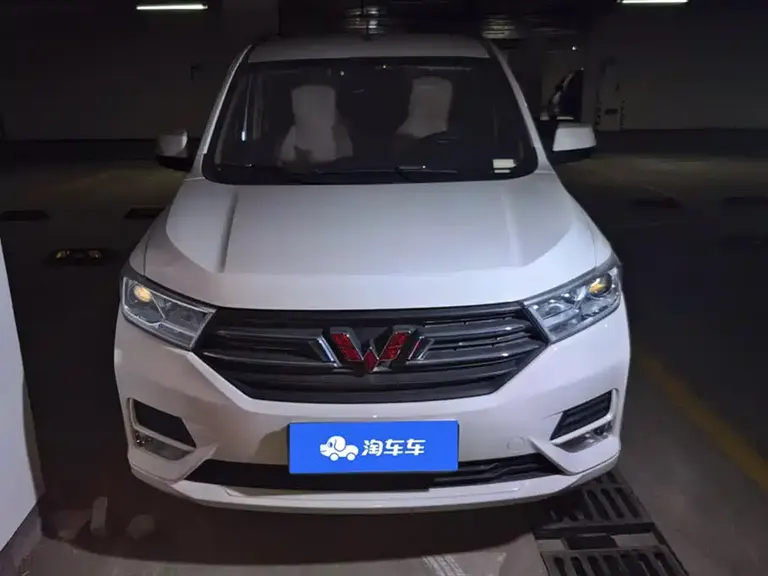 Wuling Hongguang Facelift 1.5 L S Comfort Electric Assist LAR