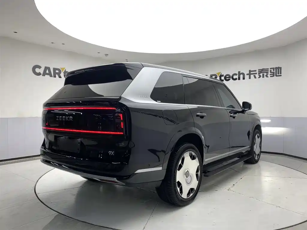 Zeekr 9 X Hyper 70 kWh