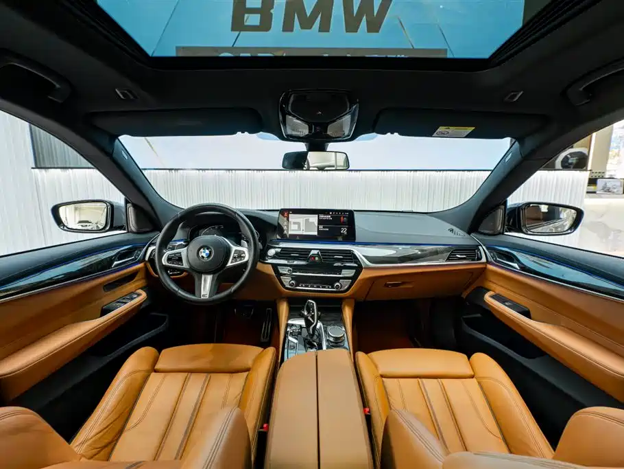 BMW 6 Series GT 630 i M Sport Package