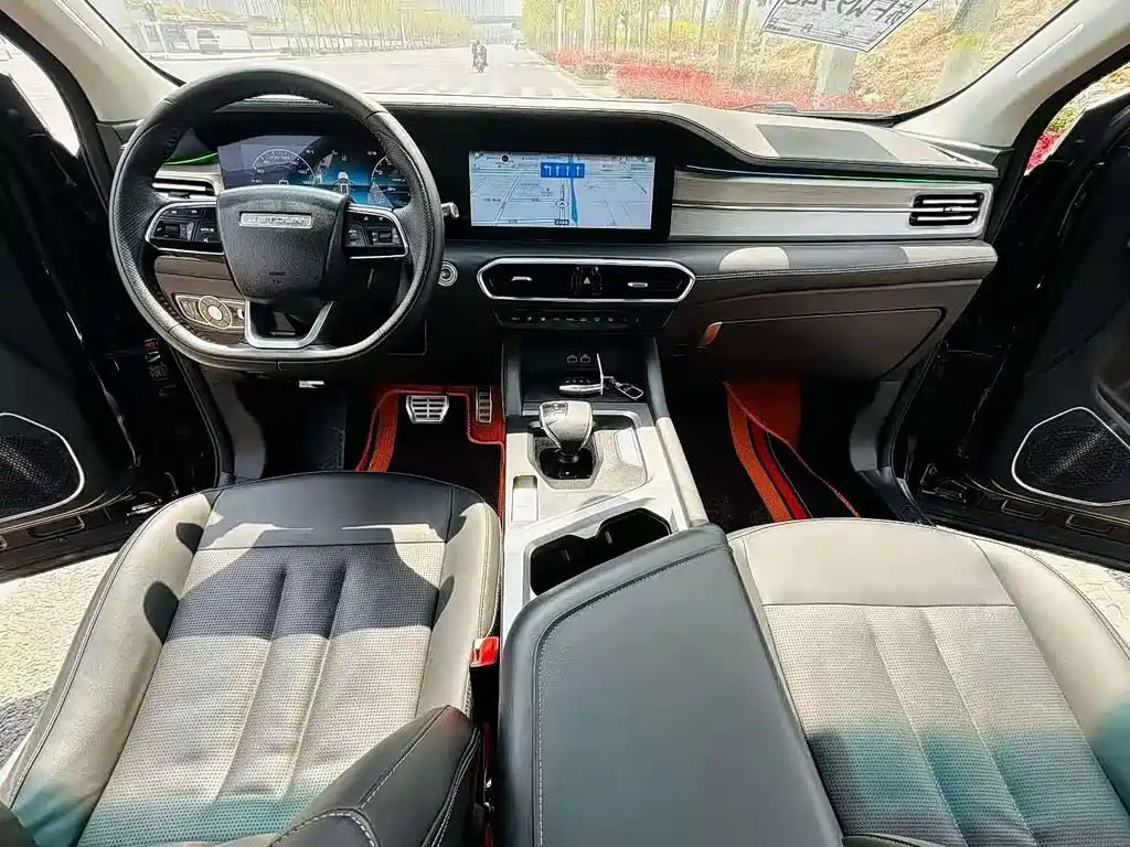 Jetour X90 PLUS 1.6 TD DCT Villa 7-seat
