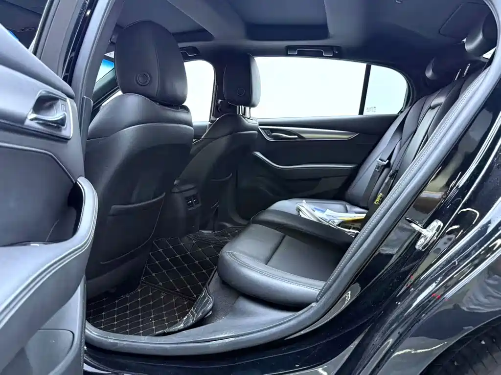 Cadillac CT5 28 T Luxury