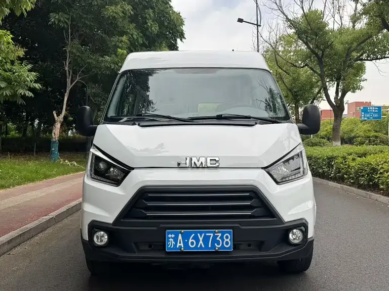 JMC Transit Custom 2.8 T Space King Taurus LWB Mid High Roof Rear Single Tire - Step 6-seat Diesel CN-VI JX493