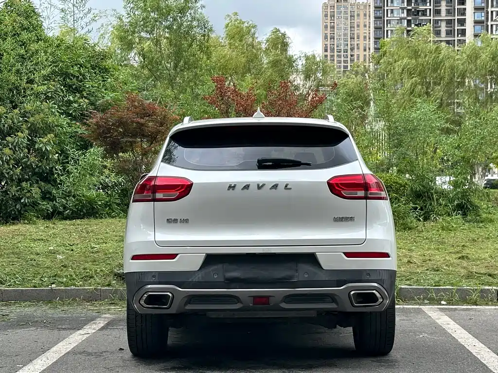Haval H6 Red Label 1.5 GDIT Auto Luxury Connected