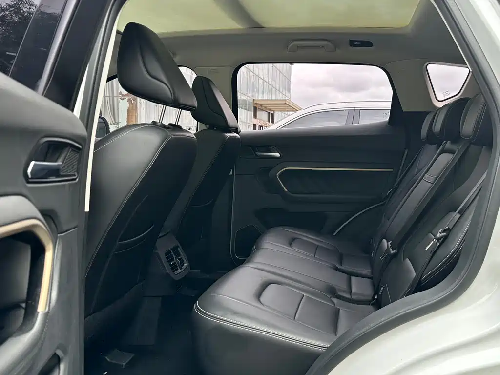 Haval H6 Red Label 1.5 GDIT Auto Luxury Connected
