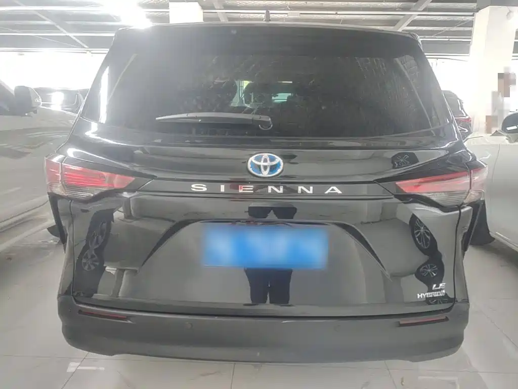 Sienna 2.5 L Hybrid Comfort