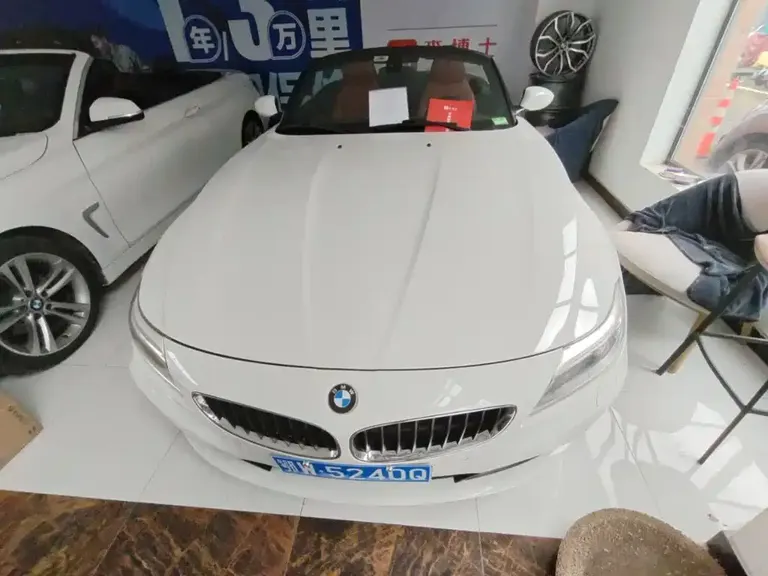 BMW Z4 sDrive20 i Leading