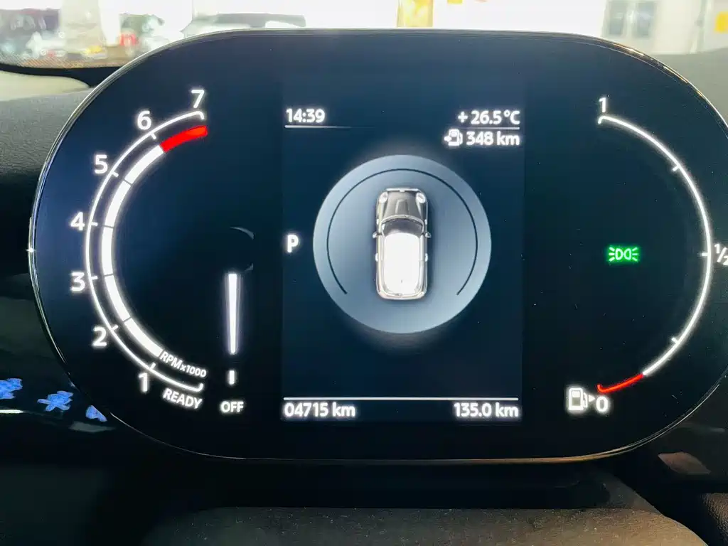 MINI 1.5 T ONE