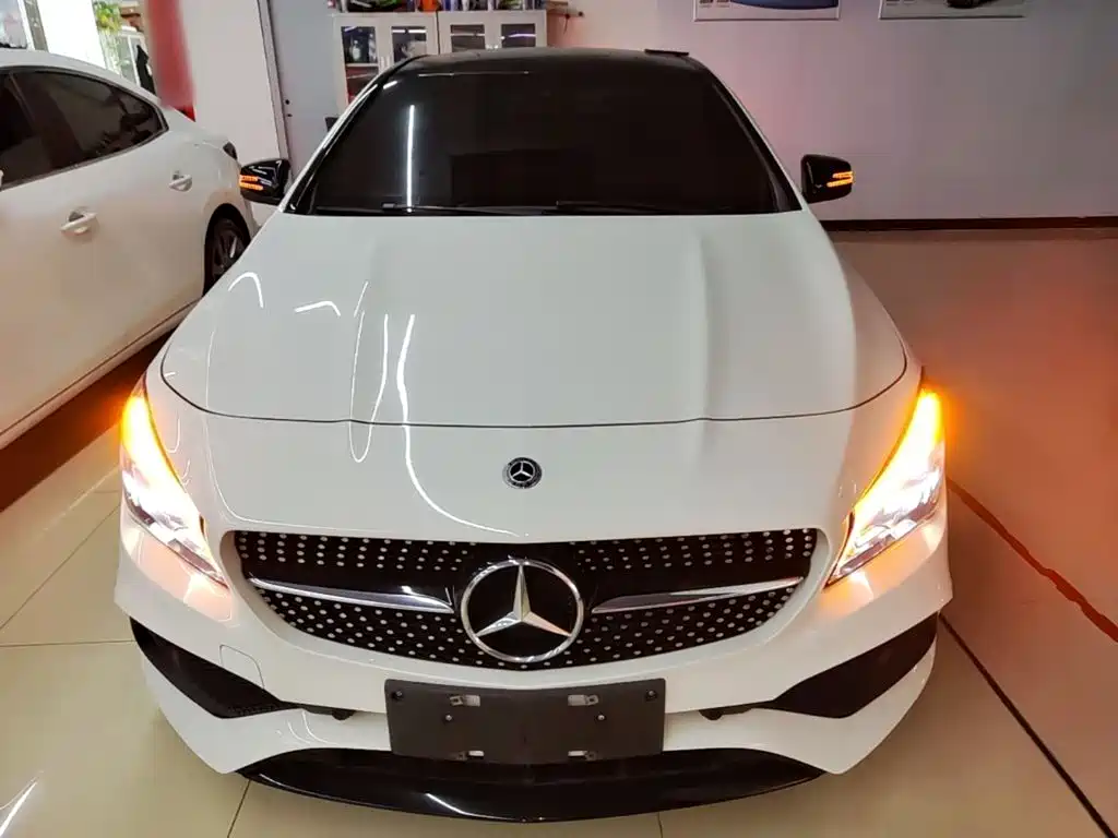 Mercedes-Benz CLA (Import) Facelift CLA 220 4 MATIC