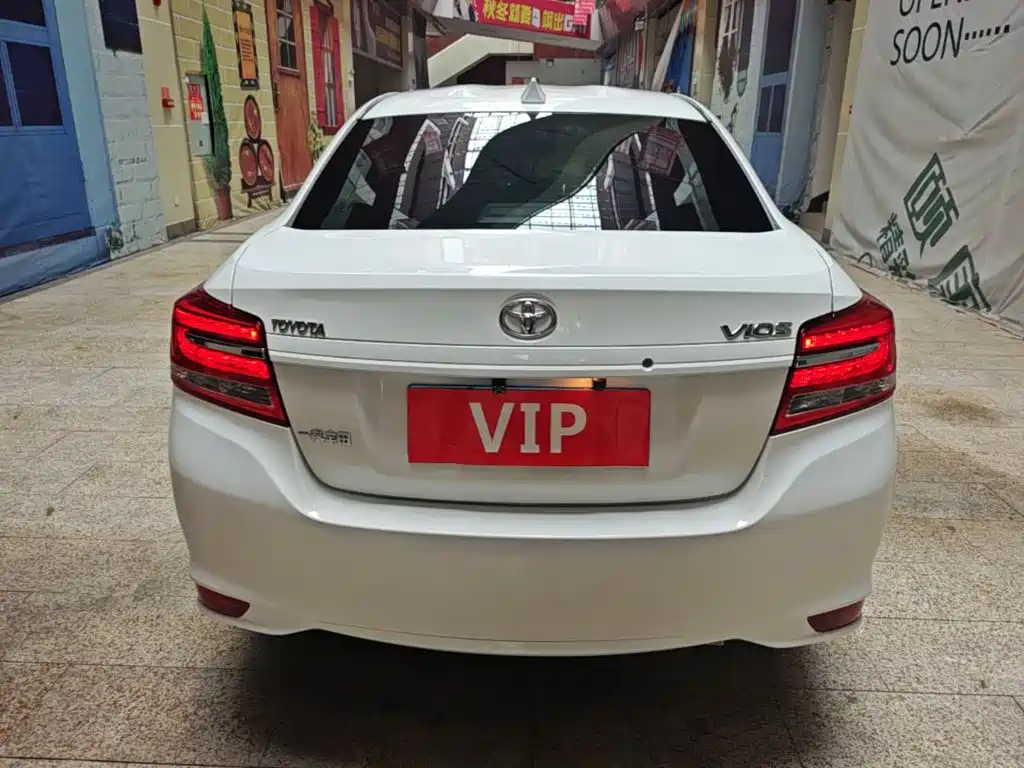 Vios 1.5 L CVT Creation