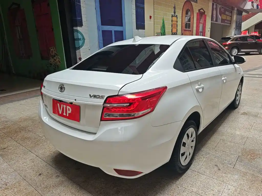 Vios 1.5 L CVT Creation