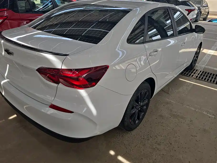 Monza Mild Hybrid Redline 320 T DCT Brisk