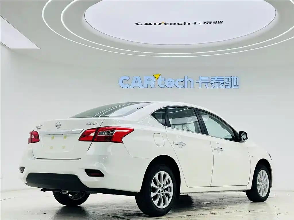 Sylphy Facelift II Classic 1.6 XE CVT Comfort