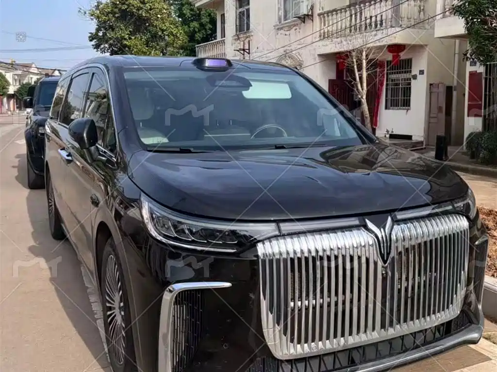 Voyah Dreamer PHEV 4 WD Flagship Kunpeng