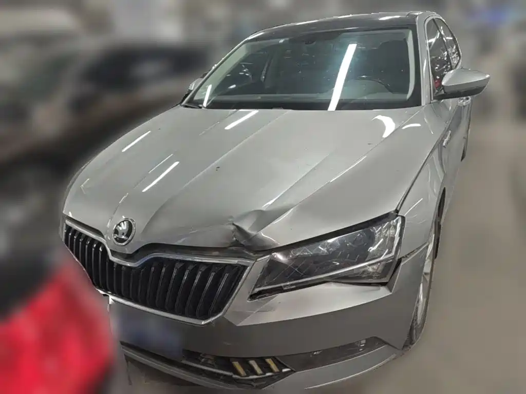 Superb TSI280 DSG Creation