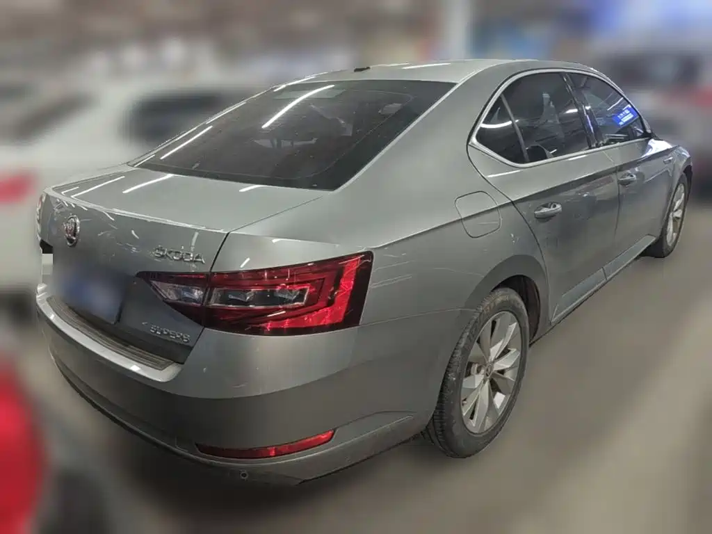 Superb TSI280 DSG Creation