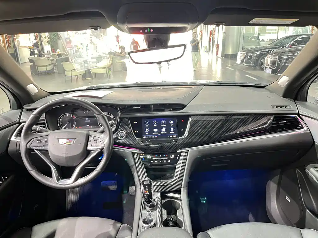 Cadillac XT6 2.0 T 6-seat 4 WD Luxury