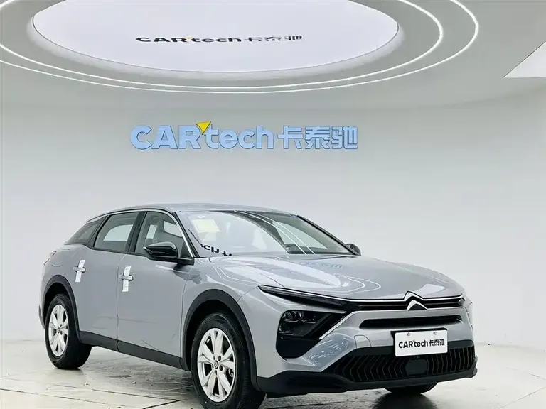 Citroën C5 X 1.6 T Overseas