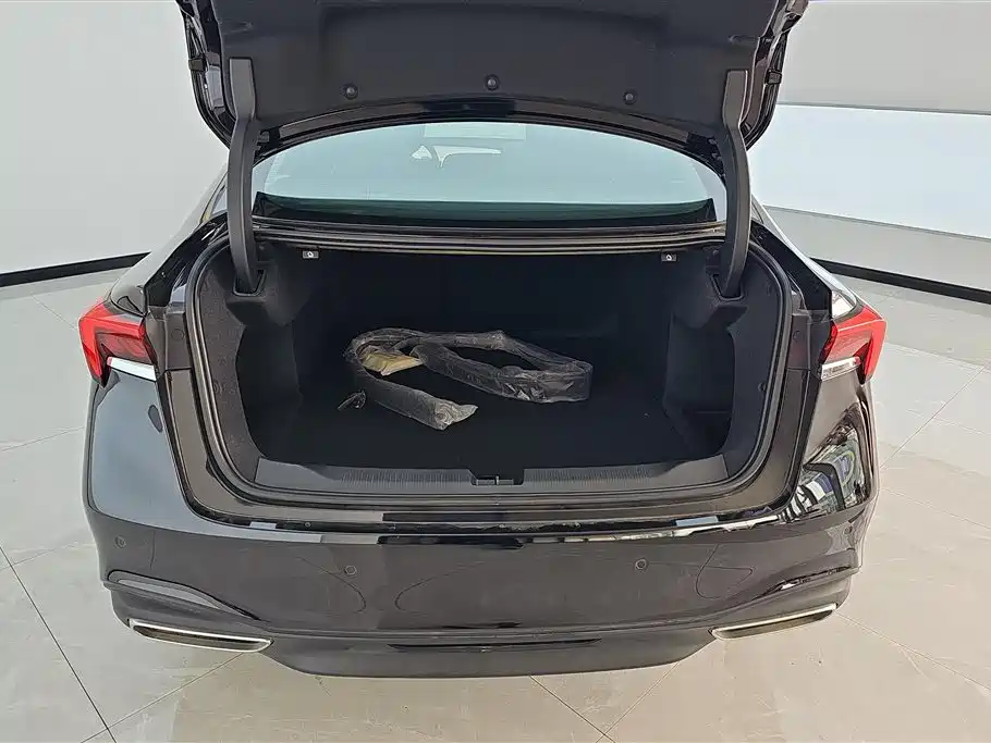 LaCrosse 28 T Premium