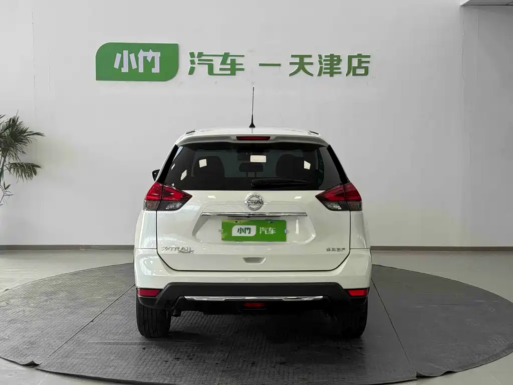 X-Trail 2.0 L 2 WD Connected Comfort Enjoyment