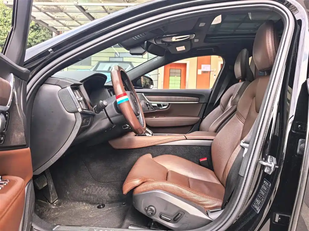Volvo S90 B5 Smart Vision Luxury