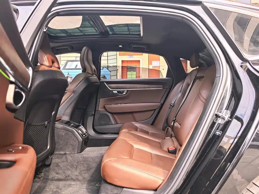 Volvo S90 B5 Smart Vision Luxury