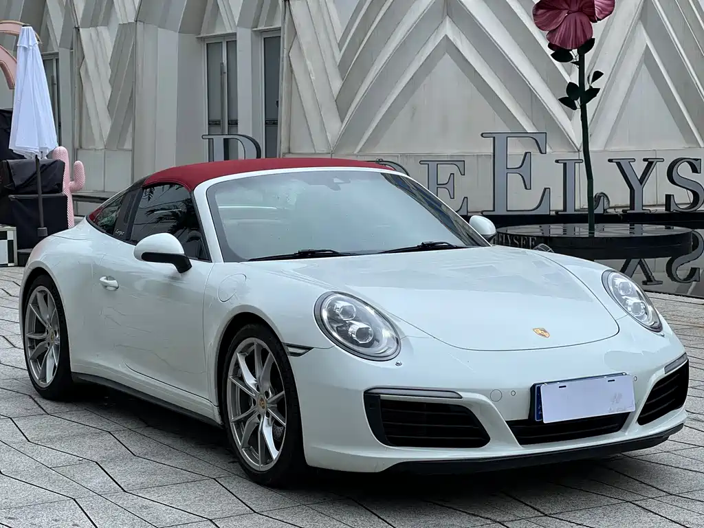 Porsche 911 Targa 4 3.0 T