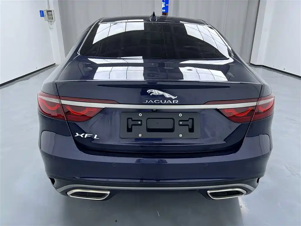Jaguar XFL XFL 2.0 T P250 2 WD Elite Sport