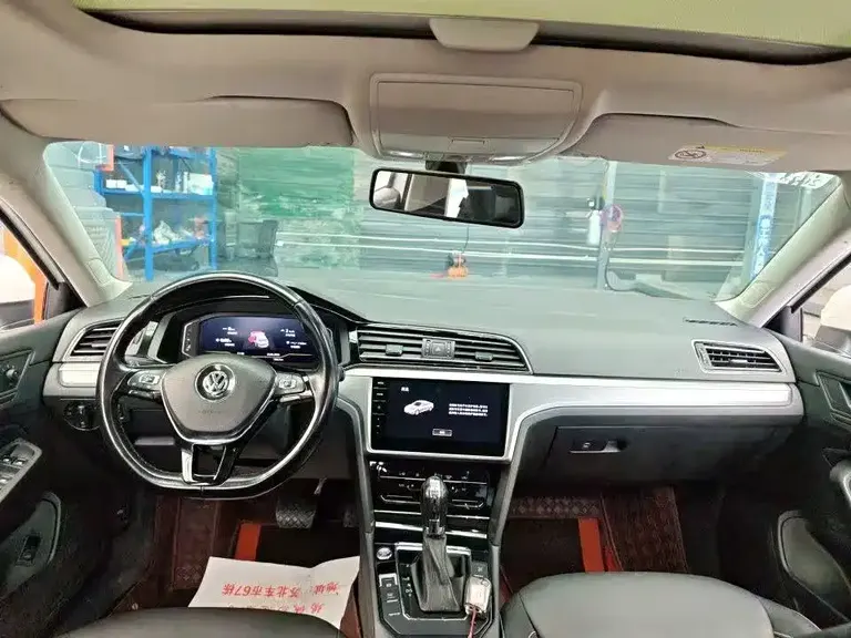 Volkswagen Lamando 280 TSI DSG Comfort