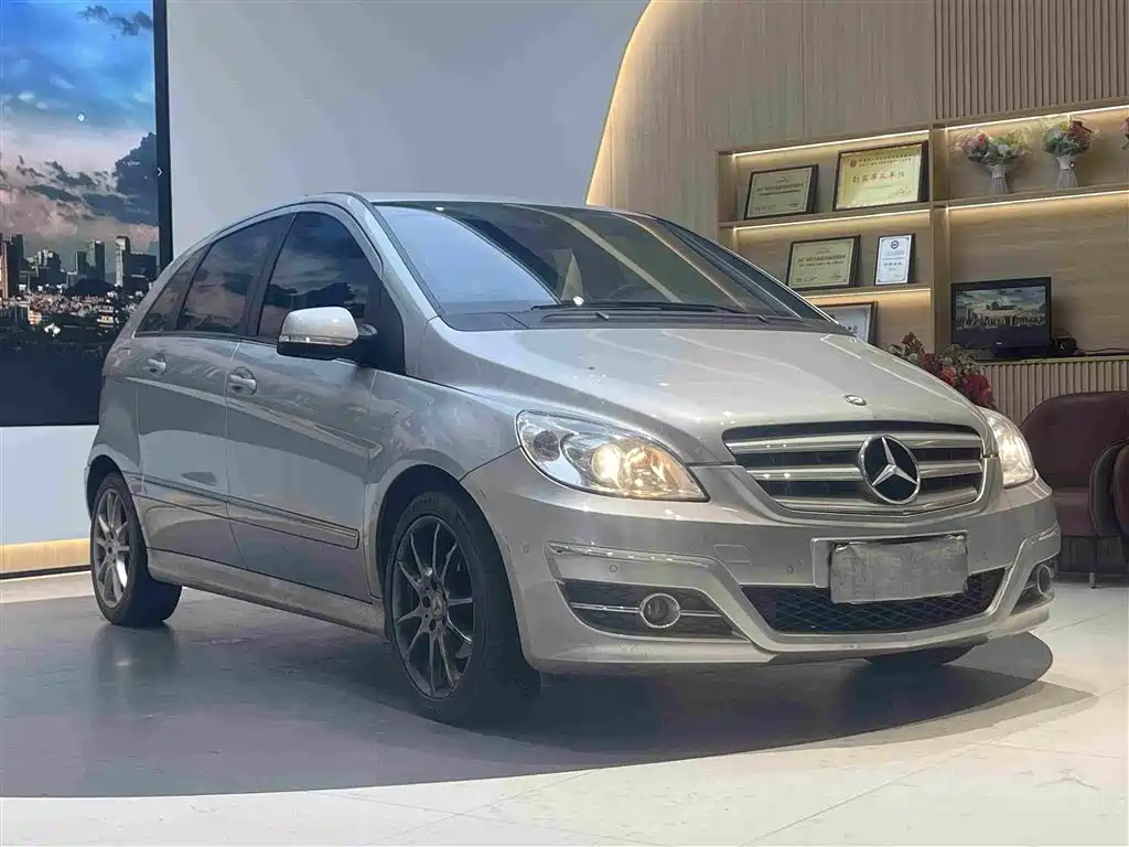 Mercedes-Benz B-Class B 200 Luxury