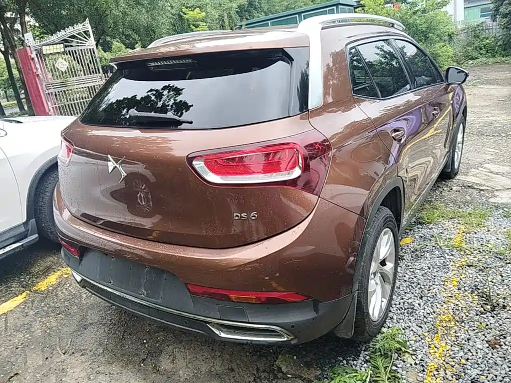 DS 6 1.6 T Graceful THP160