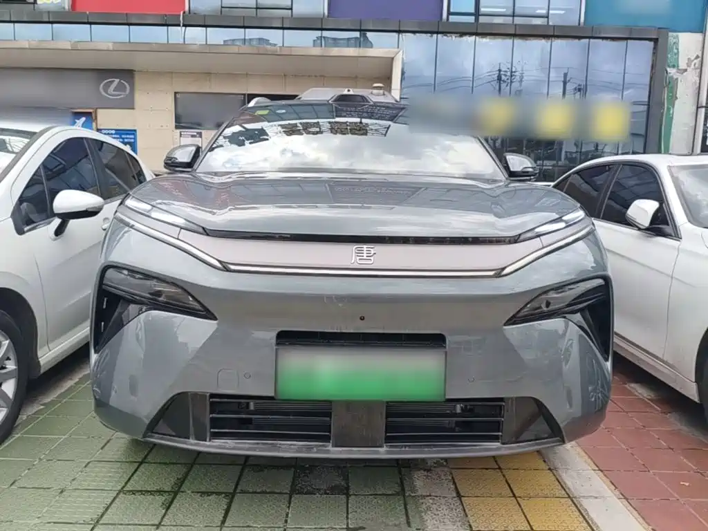 Tang L DM 175 KM Drone Player