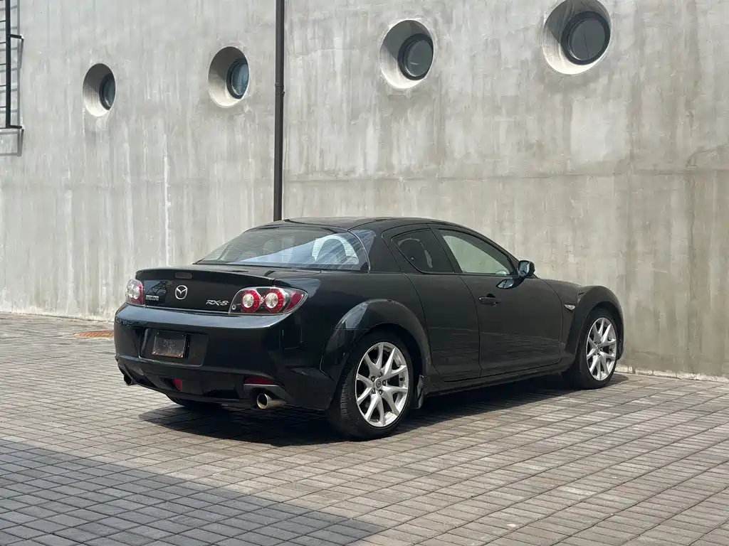 Mazda RX-8 马自达RX-8 2008款 1.3 6挡自动型