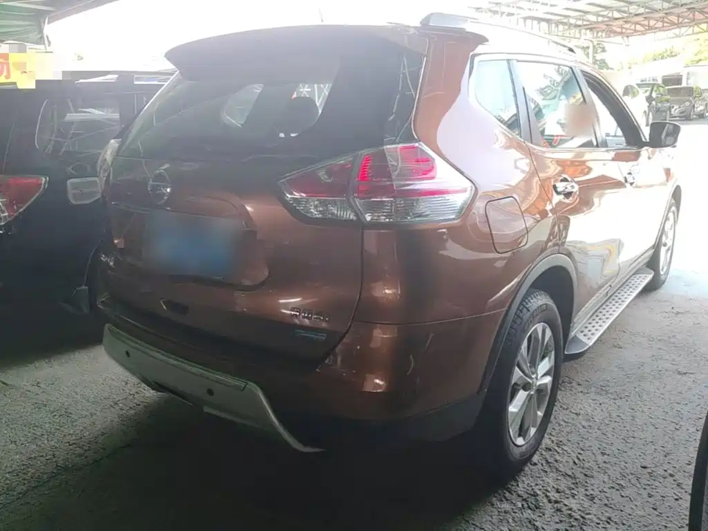 X-Trail 2.0 L CVT Comfort MAX 2 WD