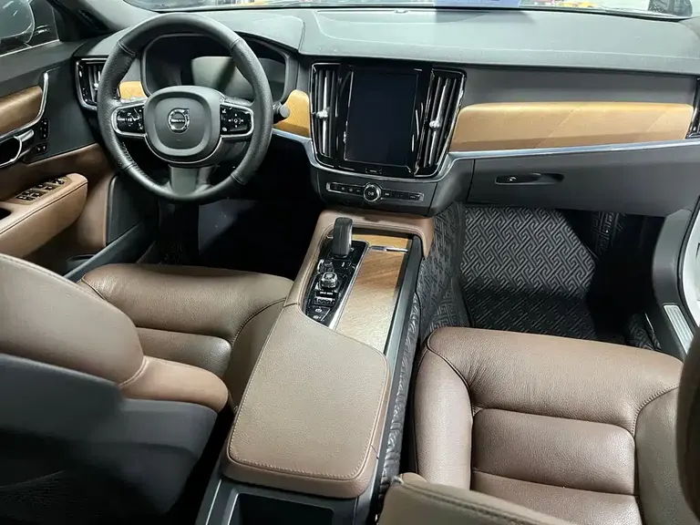Volvo S90 B5 Smart Ease Luxury