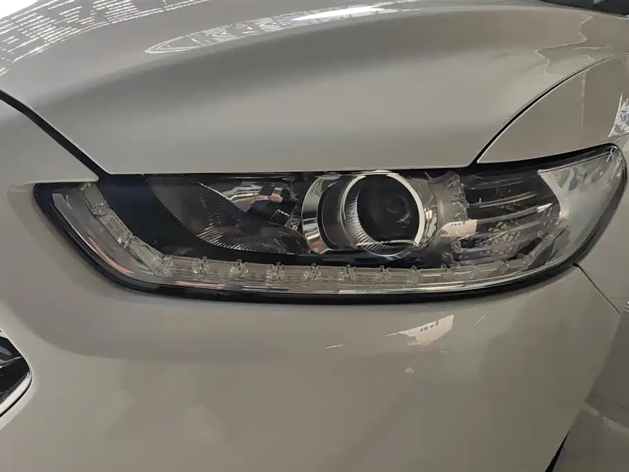 Mondeo 2.0 L GTDi200 Fashion