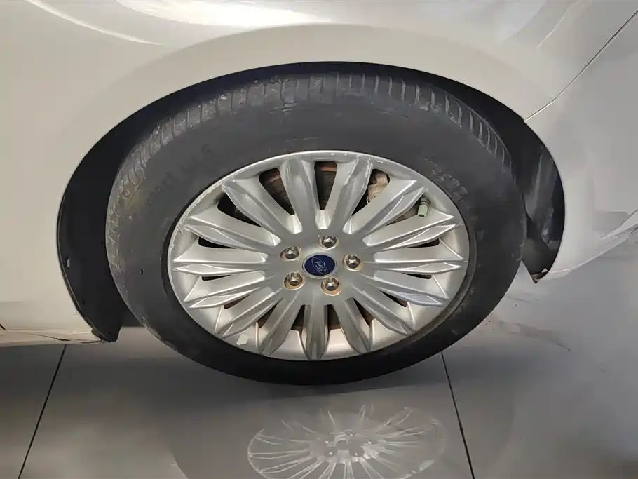 Mondeo 2.0 L GTDi200 Fashion