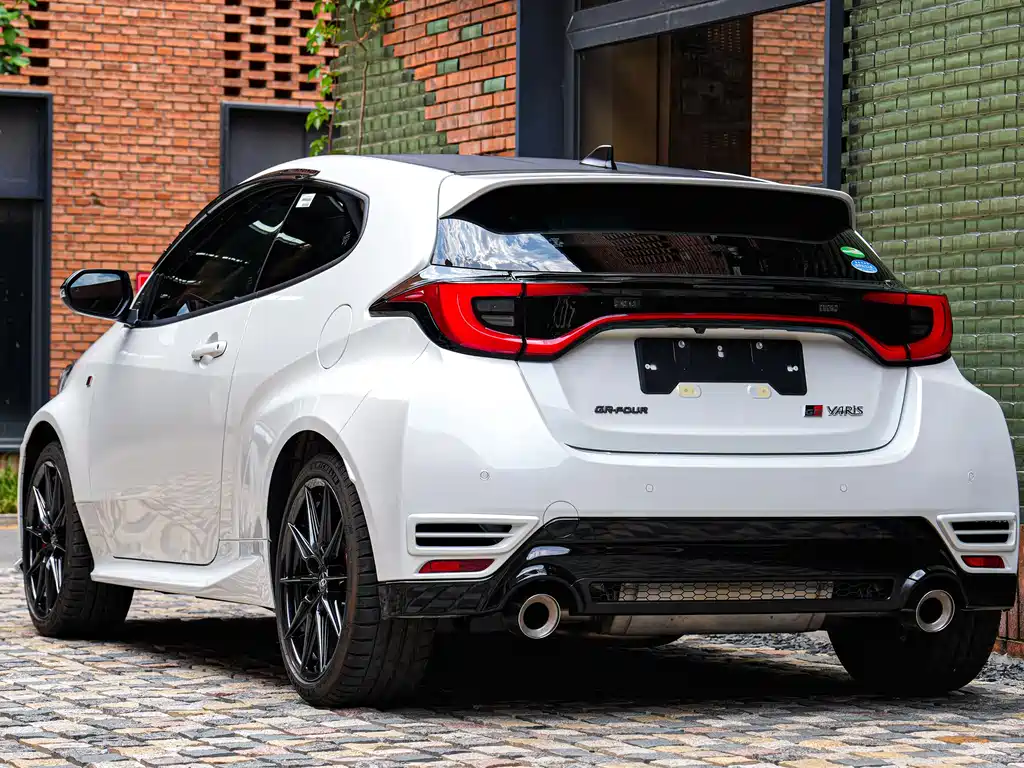 GR Yaris GR Evolution