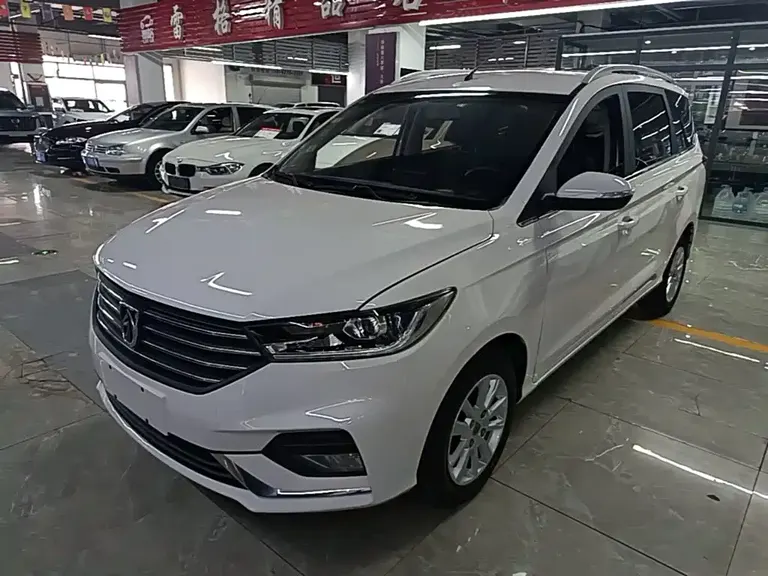 Baojun 360 1.5 L Auto Elite CN-V