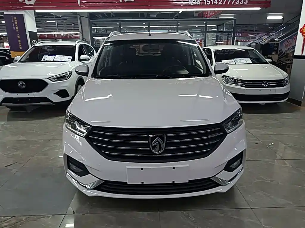 Baojun 360 1.5 L Auto Elite CN-V