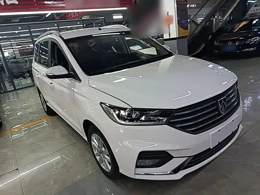 Baojun 360 1.5 L Auto Elite CN-V
