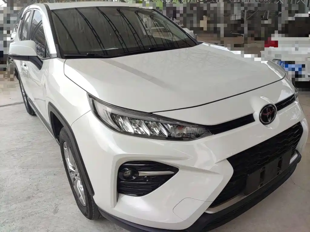 Wildlander 2.0 L CVT 4 WD Luxury