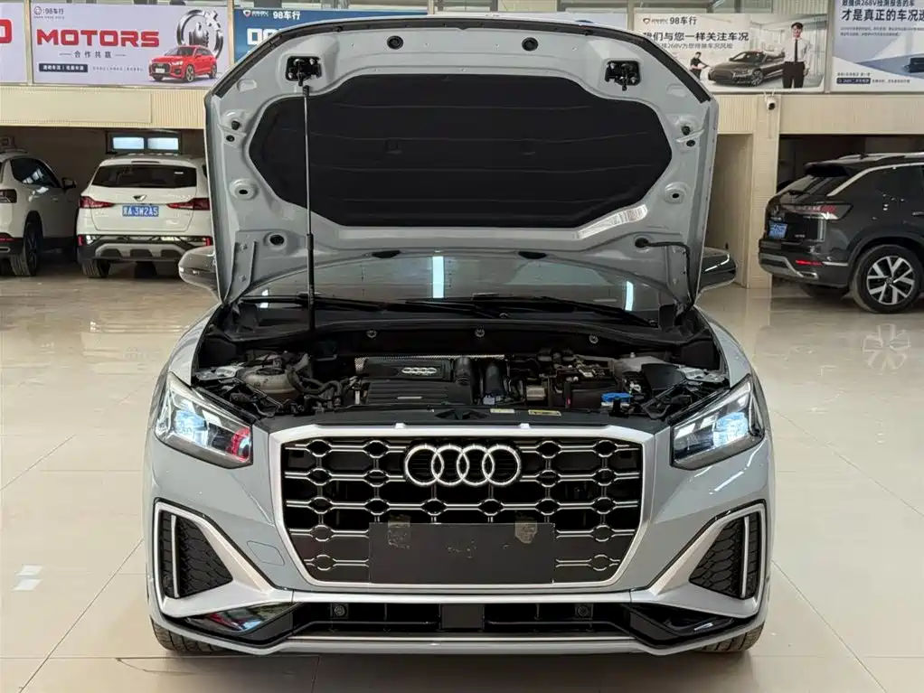 Audi Q2 L 35 TFSI Fashion Dynamic