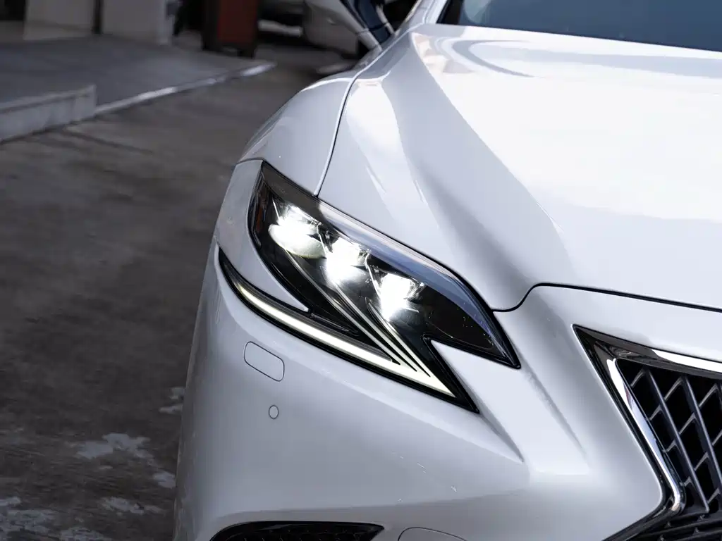 Lexus LS 350 Outstanding CN-V