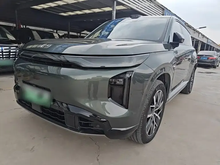 GAC Trumpchi Xiangwang S7 180 km Ultra 4 WD Lidar