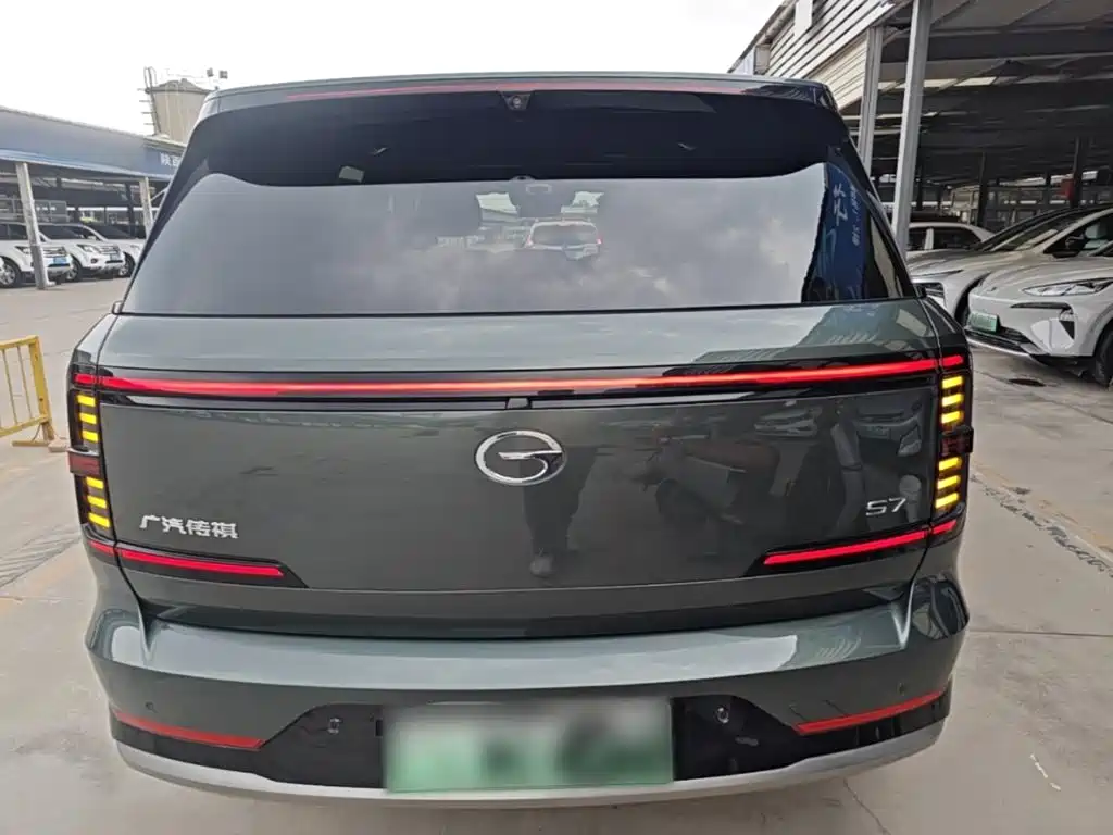 Trumpchi Xiangwang S7 180 km Ultra 4 WD Lidar