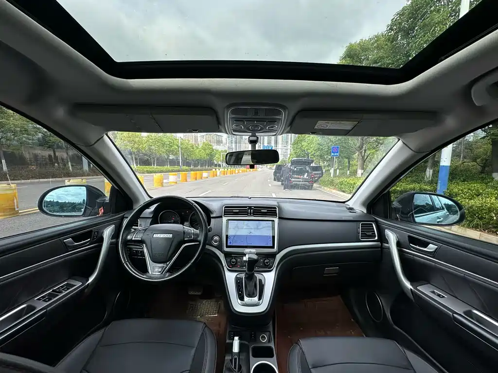 Haval H6 Red Label Sport 1.5 T Auto 2 WD Luxury