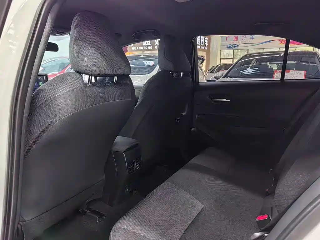 Levin Dual Engine 1.8 H E-CVT Progressive