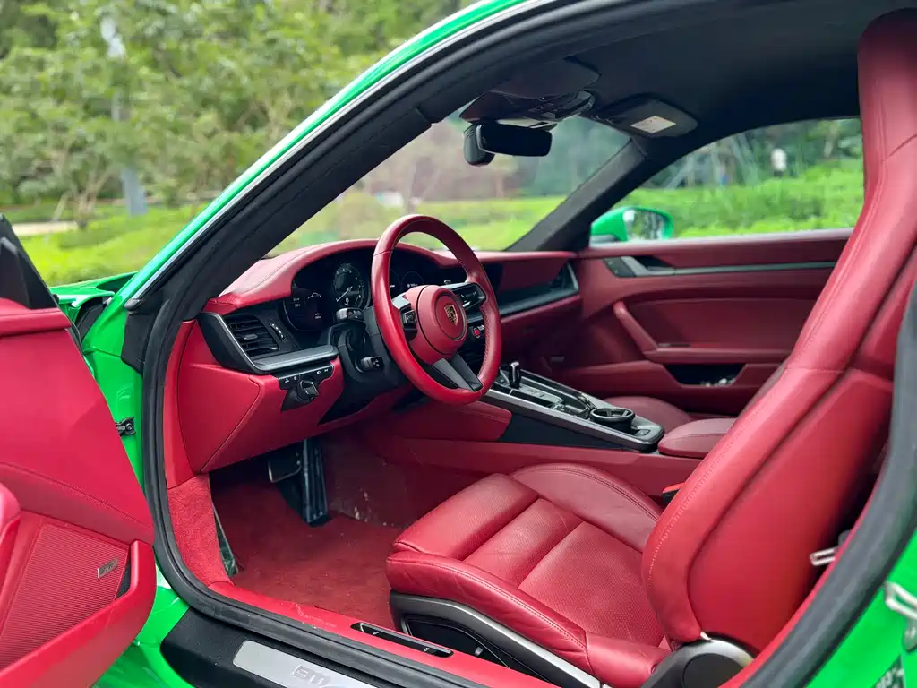 Porsche 911 Carrera 3.0 T