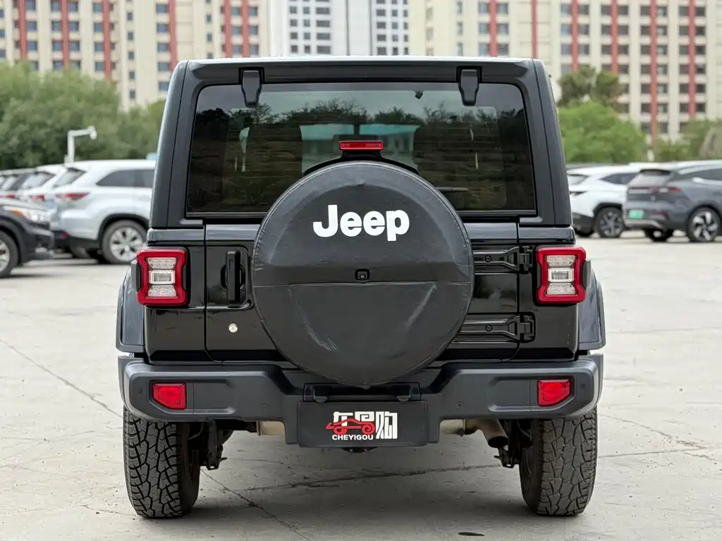 Wrangler 2.0 T Sahara 4-door CN-VI