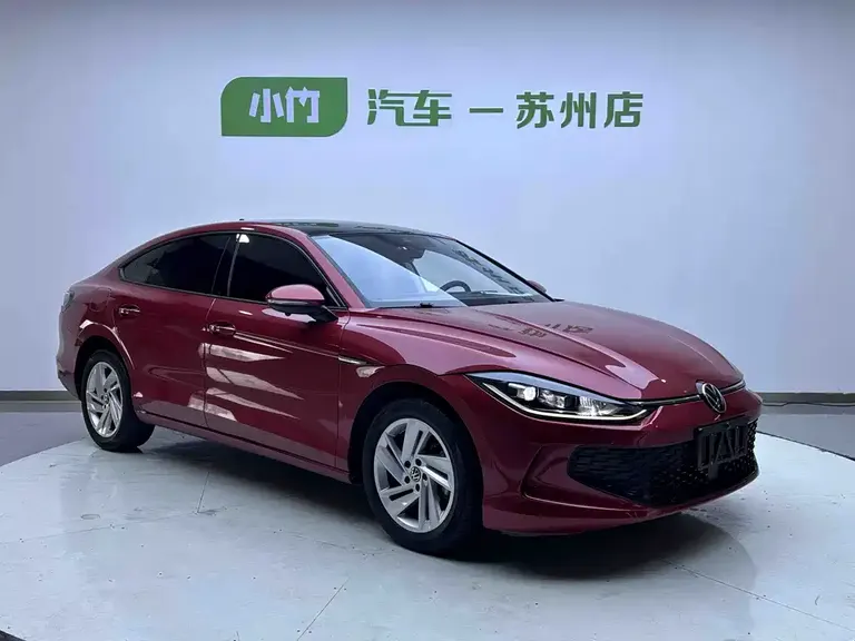 Volkswagen Lamando Lamando L 280 TSI DSG Dazzle Hot